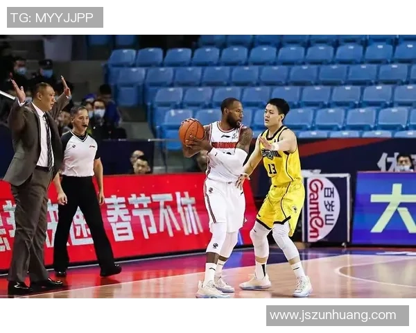 全明星阵容挑战尤文图斯巅峰对决引发球迷热议与期待 全明星阵容挑战尤文图斯巅峰对决引发球迷热议与期待